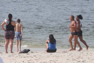 Movimentao na praia do Flamengo - Clber Mendes