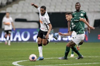 Lance durante o jogo desta noite. (Foto: Agncia Corinthians)