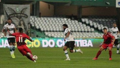Athletico-PR conseguiu virada nos acrscimos e sagrou-se campeo paranaense Foto: Reproduo/Coritiba / Estado