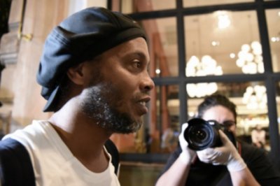 Ronaldinho Gacho divulga teaser de autobiografia aps retorno ao Brasil