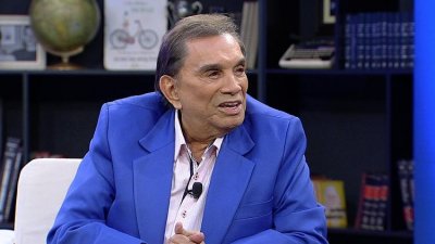 Ded Santana  pr-candidato do PTC a vereador em So Paulo Imagem: Divulgao/ RedeTV!... - Veja mais em https://noticias.uol.com.br/eleicoes/2020/08/25/famosos-eleicao-vereador-sao-paulo-2020.htm?cmpid=copiaecola