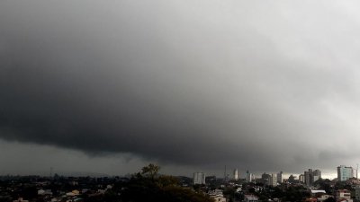 Os ventos podero chegar a at 65 km/h, com rajadas, alm de ondas em alto-mar com altura de at 4 metros Imagem: Diogo Zanatta/Futura Press/Estado Contedo