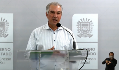Reinaldo Azambuja em live nesta manh, para falar de medidas contra a covid. (Foto: Reproduo)